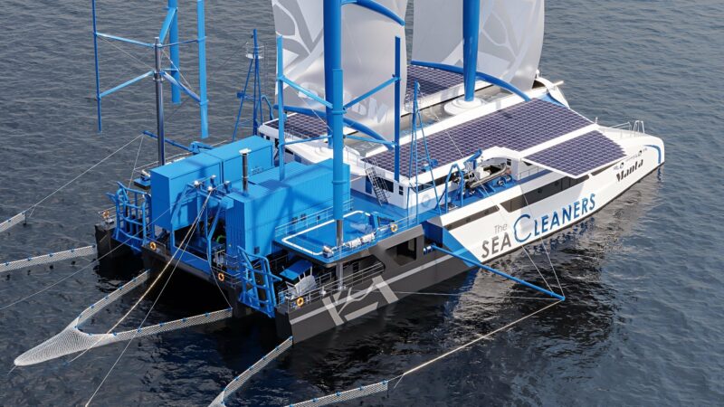 Un aspiraplastica per l’oceano: arriva il catamarano che pulisce acque e fondali