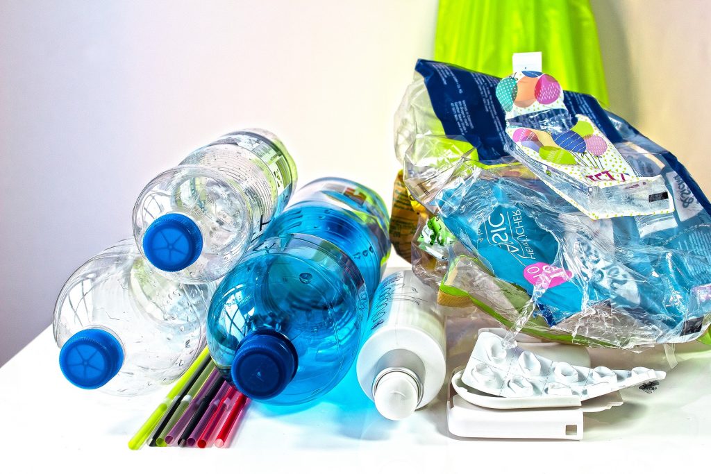 Fermare la produzione di plastica vergine dal 2040: è l’appello di un gruppo di scienziati.