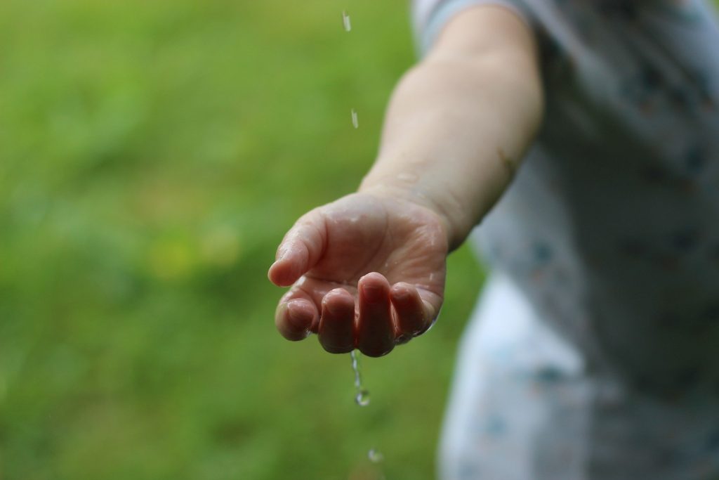 Organizzazione mondiale della meteorologia: nel 2050, 5 miliardi le persone senza accesso all’acqua